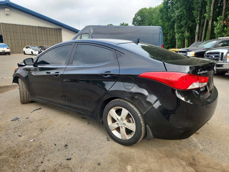 Продажа на аукционе авто 2012 Hyundai Elantra, vin: KMHDH4AE4CU475798, номер лота: 62900326