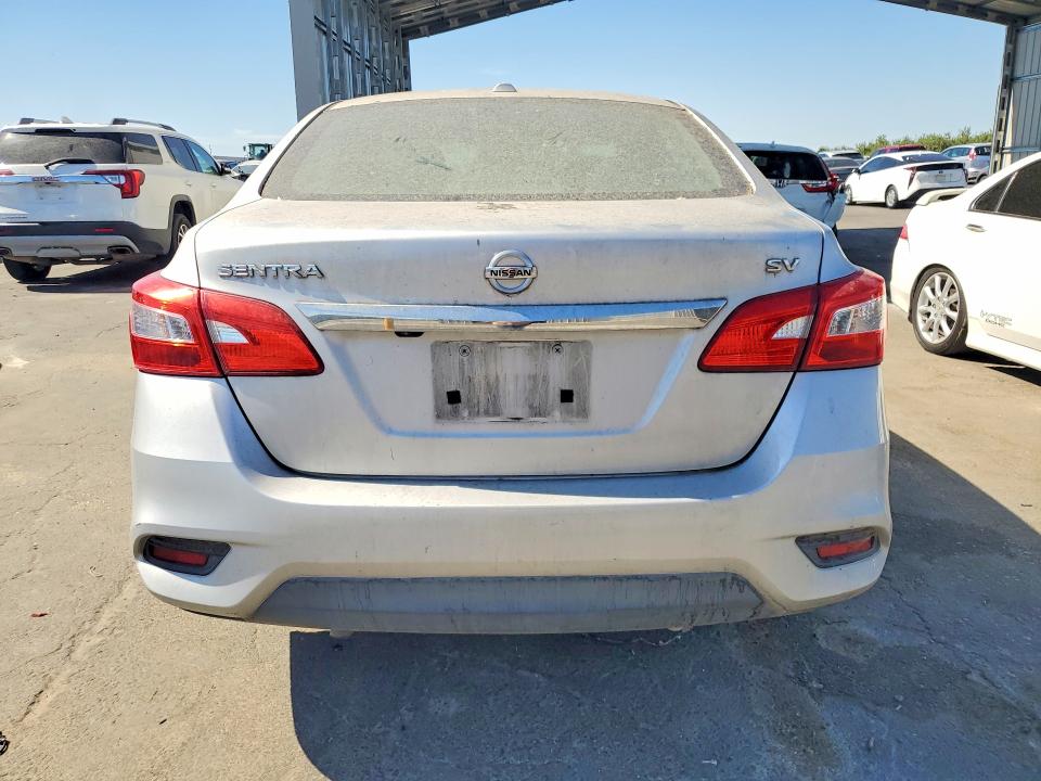 Продажа на аукционе авто 2018 Nissan Sentra, vin: 3N1AB7AP5JY245681, номер лота: 59917506