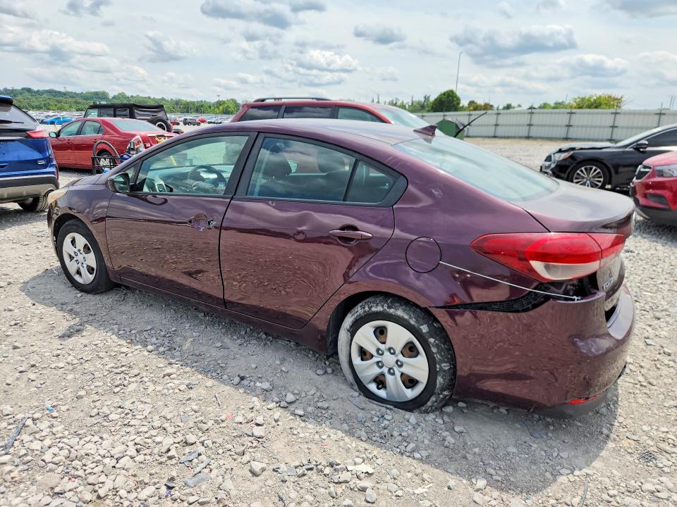 2018 Kia Forte მანქანა იყიდება აუქციონზე, vin: 3KPFK4A74JE264046, აუქციონის ნომერი: 62035276