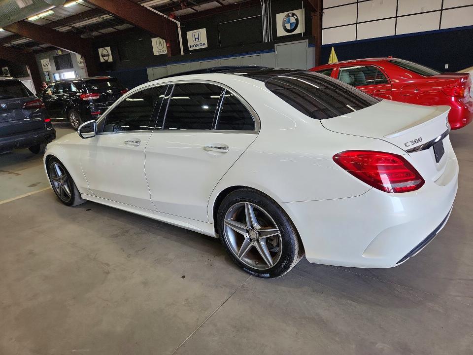 2015 Mercedes-benz C მანქანა იყიდება აუქციონზე, vin: 55SWF4KB5FU084839, აუქციონის ნომერი: 62983696