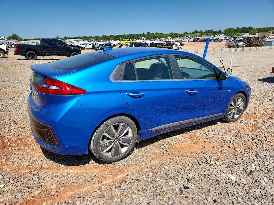 60169426 :رقم المزاد ، KMHC05LC5HU026688 vin ، 2017 Hyundai Ioniq مزاد بيع