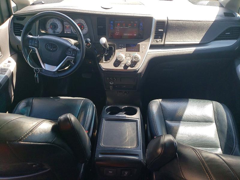 2015 Toyota Sienna მანქანა იყიდება აუქციონზე, vin: 5TDXK3DCXFS592706, აუქციონის ნომერი: 59887206