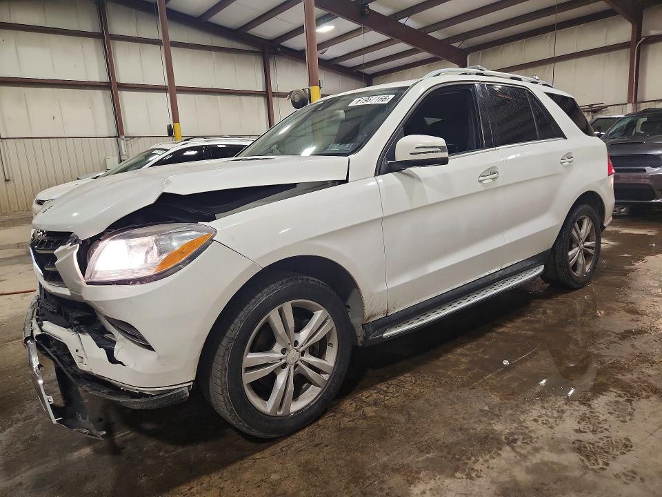 Продажа на аукционе авто 2015 Mercedes-benz Ml, vin: 4JGDA5HB1FA565387, номер лота: 61967166