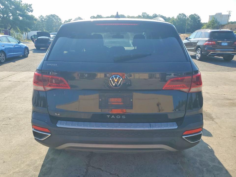 59797796 :رقم المزاد ، 3VVSX7B26NM011408 vin ، 2022 Volkswagen Taos مزاد بيع