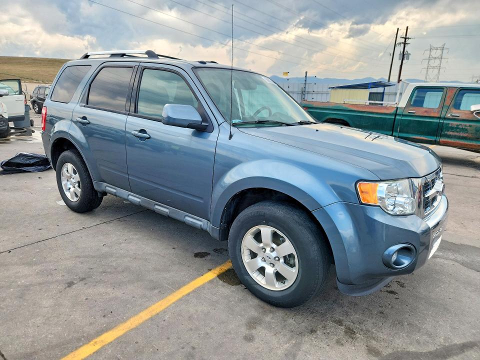 2012 Ford Escape მანქანა იყიდება აუქციონზე, vin: 1FMCU9EG7CKB45231, აუქციონის ნომერი: 59637456