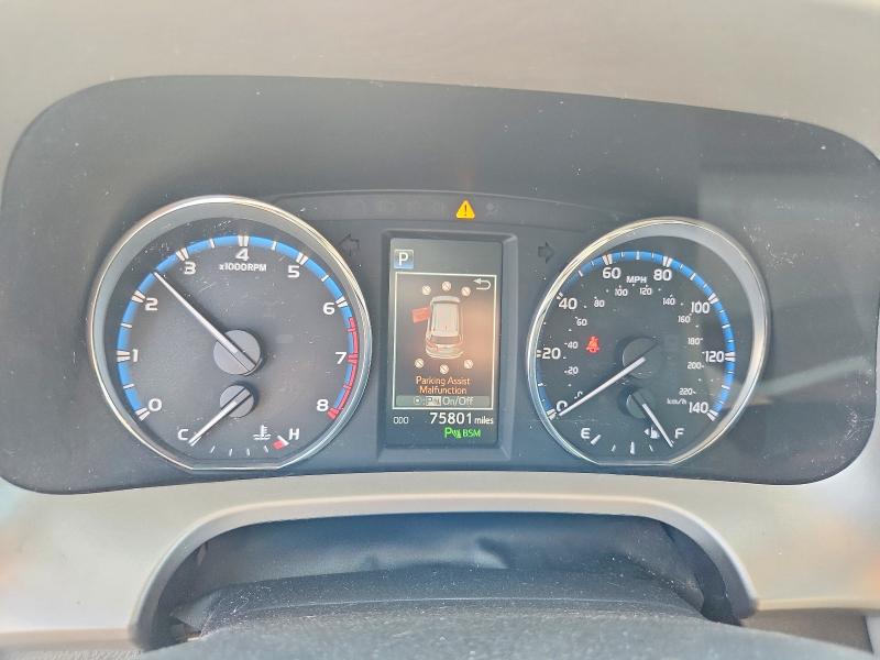 2017 Toyota Rav4 მანქანა იყიდება აუქციონზე, vin: 2T3DFREV2HW577242, აუქციონის ნომერი: 61781036