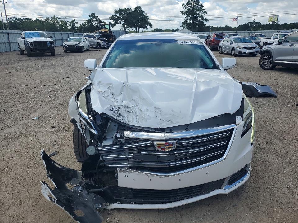 60641226 :رقم المزاد ، 2G61M5S36J9141727 vin ، 2018 Cadillac Xts مزاد بيع