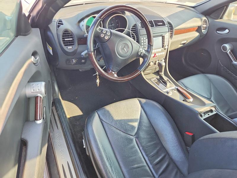 2006 Mercedes-benz Slk მანქანა იყიდება აუქციონზე, vin: WDBWK56F16F086677, აუქციონის ნომერი: 61901526