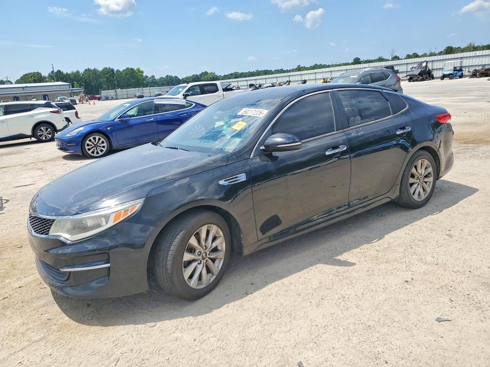 Auction sale of the 2017 Kia Optima, vin: 5XXGT4L33HG124793, lot number: 59217226
