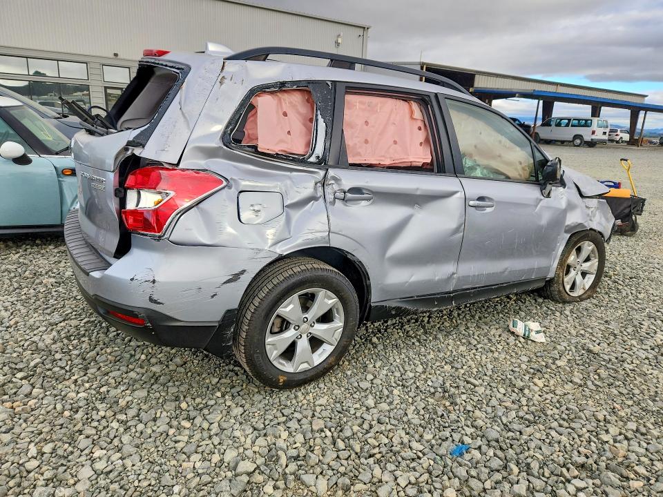 Продаж на аукціоні авто 2016 Subaru Forester, vin: JF2SJADC7GH522749, номер лоту: 61978276
