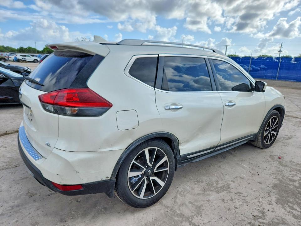 Продаж на аукціоні авто 2018 Nissan Rogue, vin: JN8AT2MT2JW487541, номер лоту: 61529006