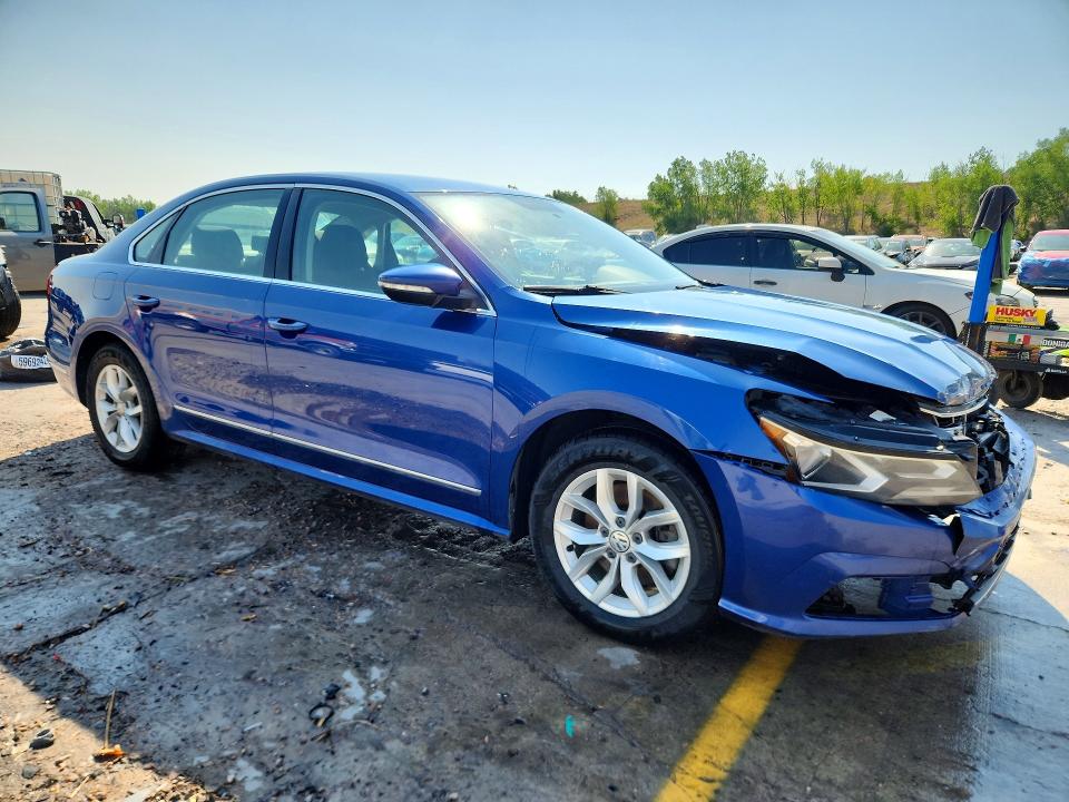 Продажа на аукционе авто 2017 Volkswagen Passat, vin: 1VWAT7A38HC054750, номер лота: 59692426