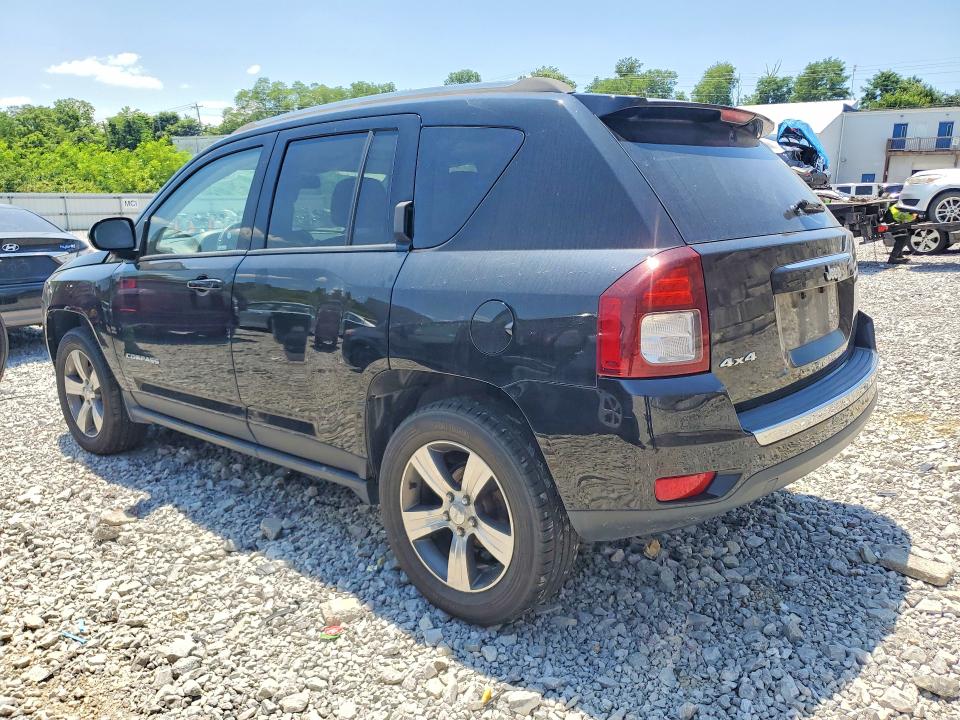 61363546 :رقم المزاد ، 1C4NJDEBXHD177521 vin ، 2017 Jeep Compass مزاد بيع