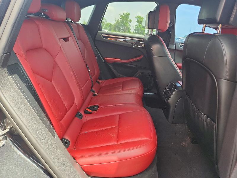 59913356 :رقم المزاد ، WP1AB2A51HLB14120 vin ، 2017 Porsche Macan مزاد بيع
