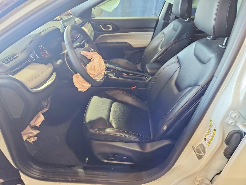61815226 :رقم المزاد ، 3C4NJDCN4ST621295 vin ، 2025 Jeep Compass مزاد بيع
