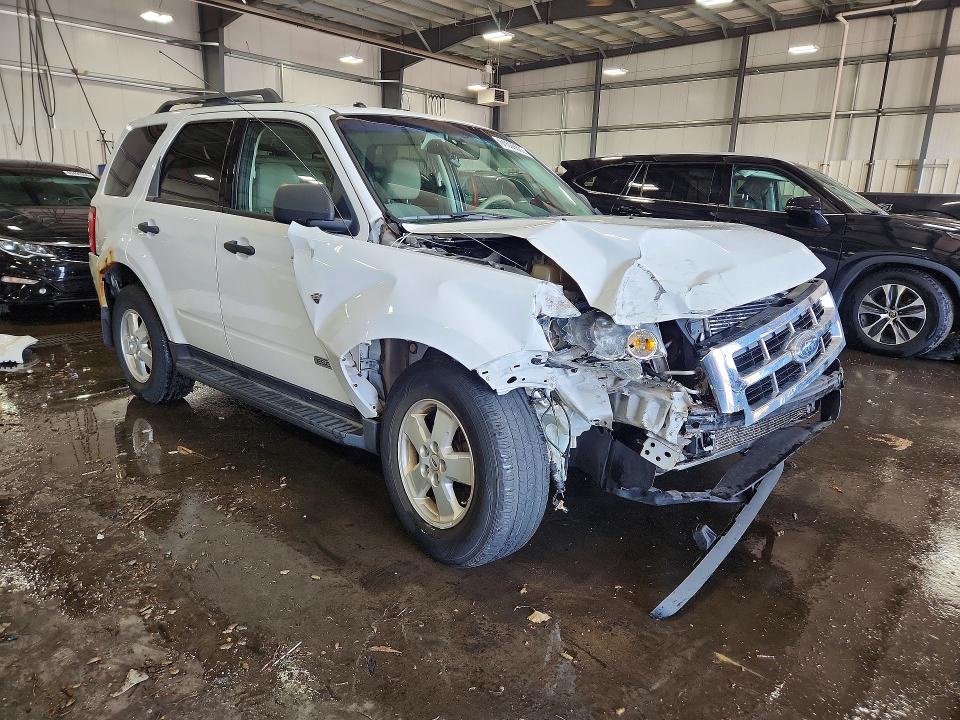 Продажа на аукционе авто 2008 Ford Escape, vin: 1FMCU93158KB89721, номер лота: 61505686