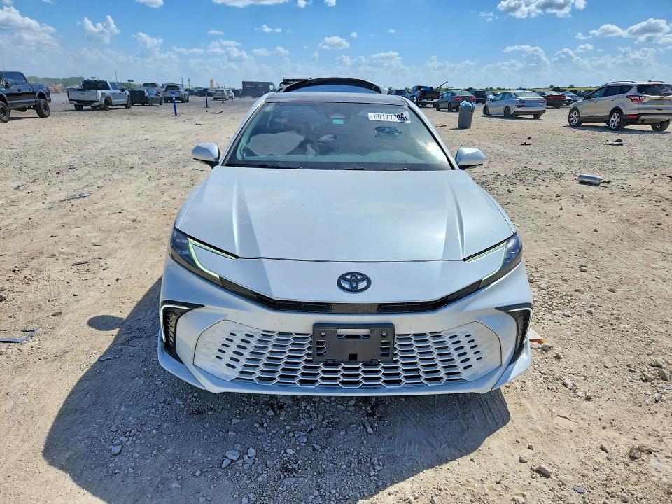 60177706 :رقم المزاد ، 4T1DAACK2SU151818 vin ، 2025 Toyota Camry مزاد بيع