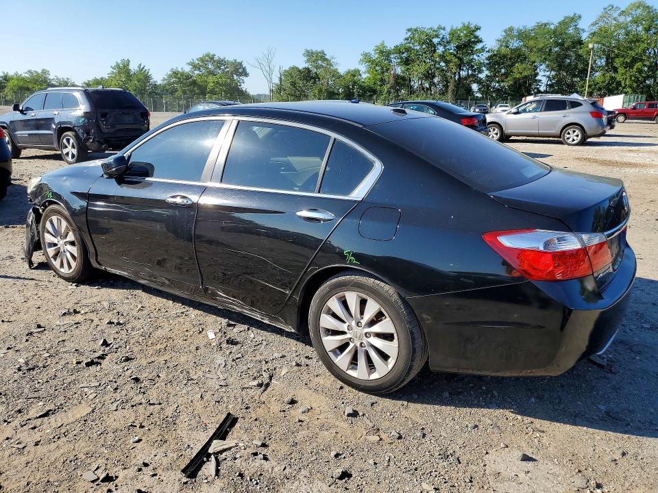 63234326 :رقم المزاد ، 1HGCR2F86FA020351 vin ، 2015 Honda Accord مزاد بيع