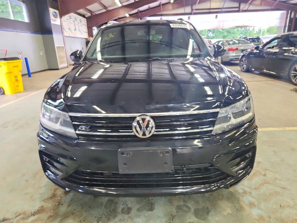 63366156 :رقم المزاد ، 3VV3B7AX7MM086231 vin ، 2021 Volkswagen Tiguan مزاد بيع