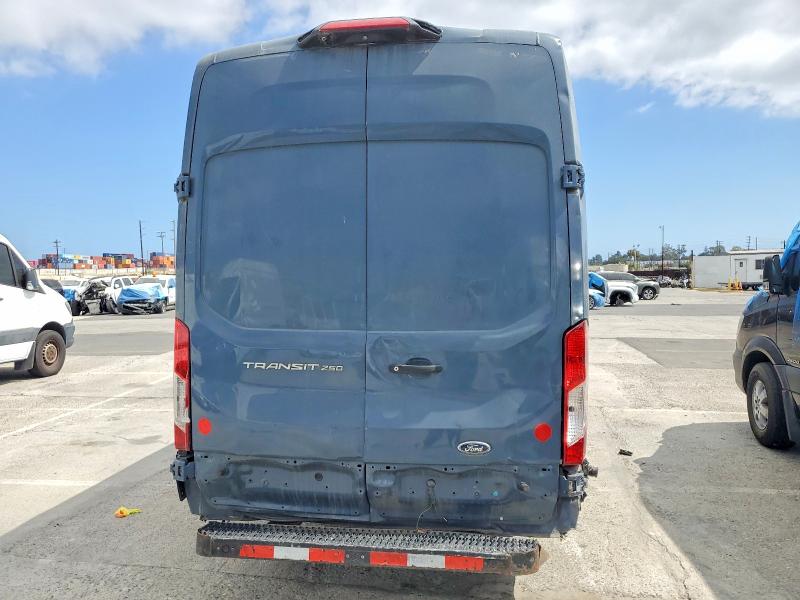 Продажа на аукционе авто 2019 Ford Transit, vin: 1FTYR3XM3KKB17677, номер лота: 59618986