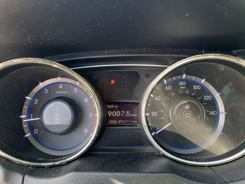 61735226 :رقم المزاد ، 5NPEC4AC7BH277778 vin ، 2011 Hyundai Sonata مزاد بيع