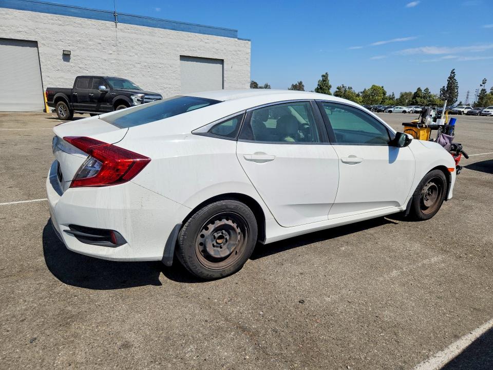 Aukcja sprzedaży 2017 Honda Civic, vin: 2HGFC2F56HH549727, numer aukcji: 61792216
