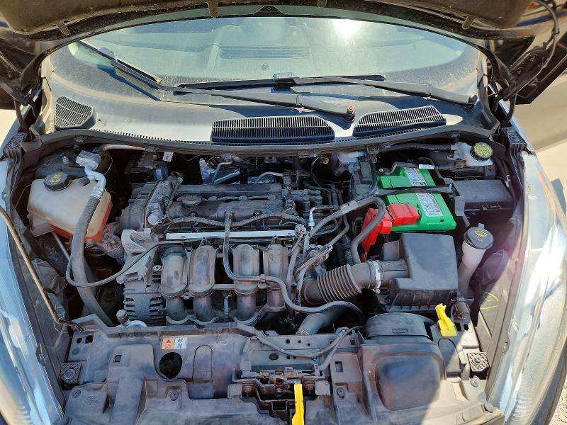 60523076 :رقم المزاد ، 3FADP4EJ7KM102956 vin ، 2019 Ford Fiesta مزاد بيع