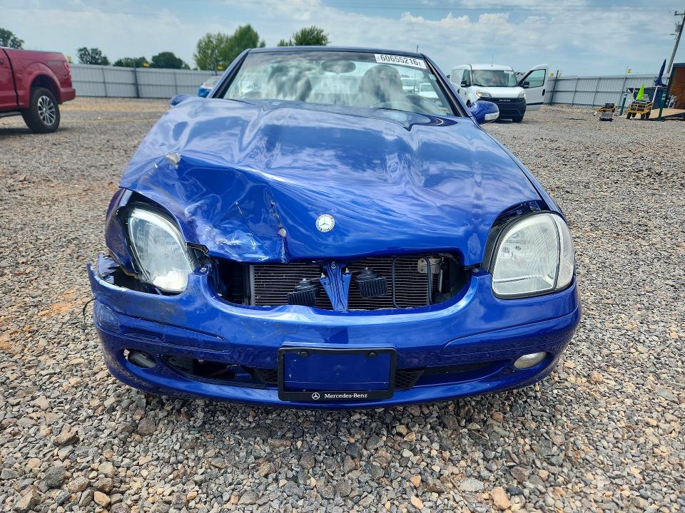 60655216 :رقم المزاد ، WDBKK49F23F273183 vin ، 2003 Mercedes-benz Slk مزاد بيع