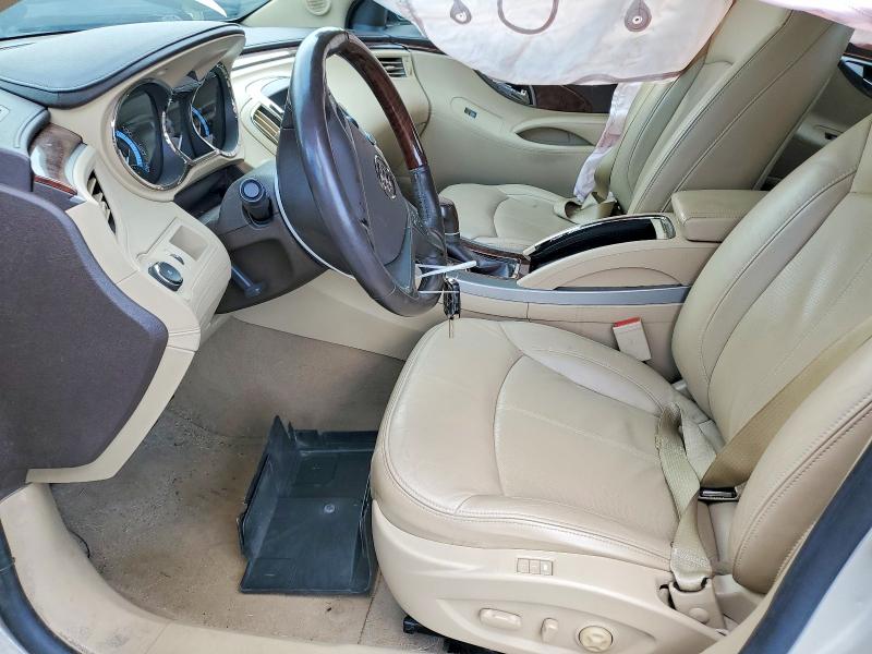 60304536 :رقم المزاد ، 1G4GC5ED3BF301940 vin ، 2011 Buick Lacrosse مزاد بيع