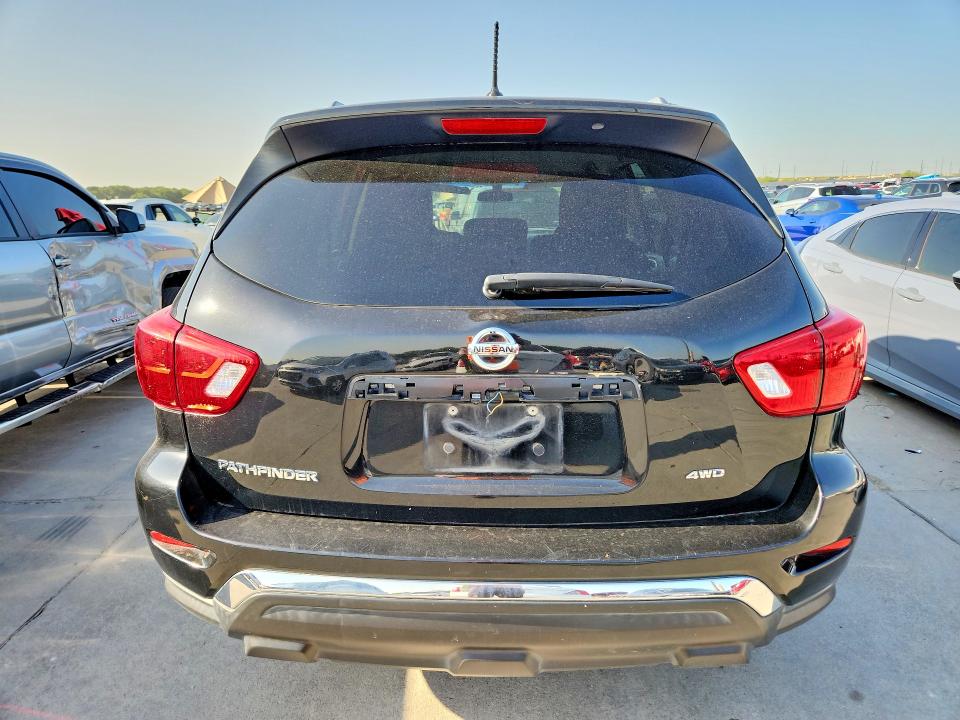 Aukcja sprzedaży 2018 Nissan Pathfinder, vin: 5N1DR2MM0JC656517, numer aukcji: 62115866