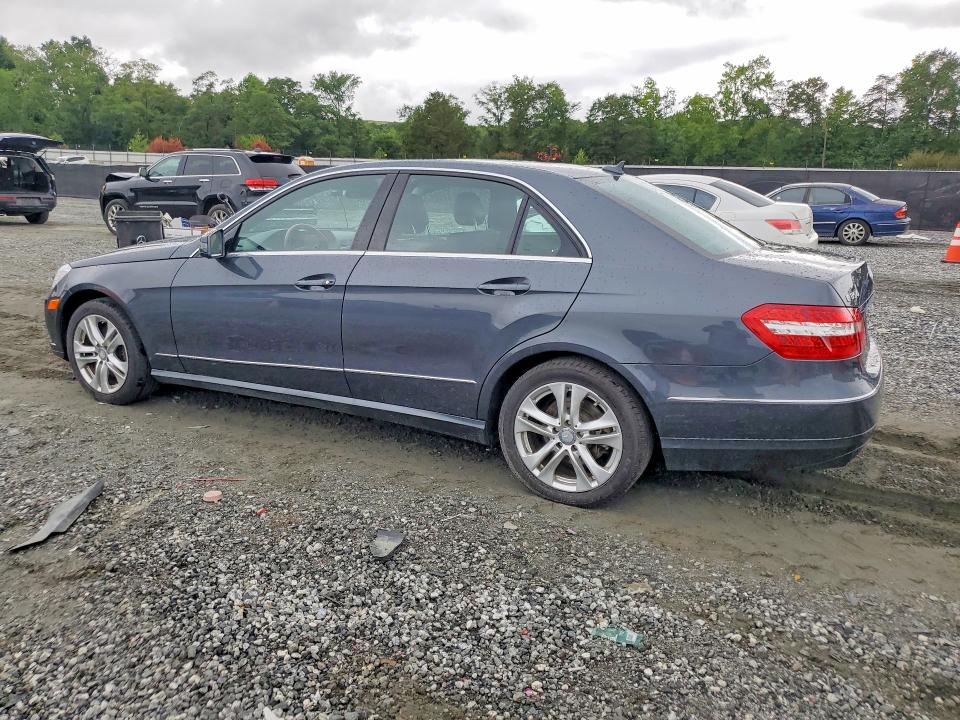2010 Mercedes-benz E მანქანა იყიდება აუქციონზე, vin: WDDHF5GB0AA190549, აუქციონის ნომერი: 60364706