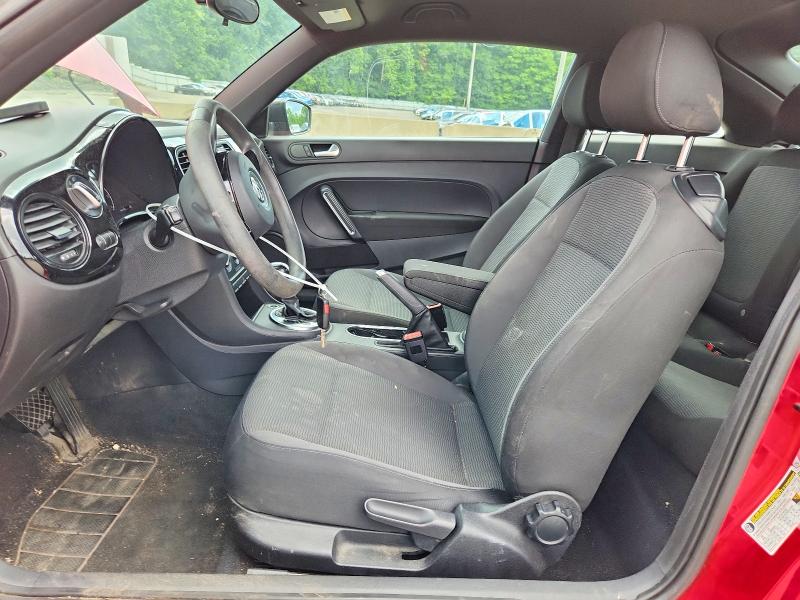 63470856 :رقم المزاد ، 3VWF17AT9EM656496 vin ، 2014 Volkswagen Beetle مزاد بيع