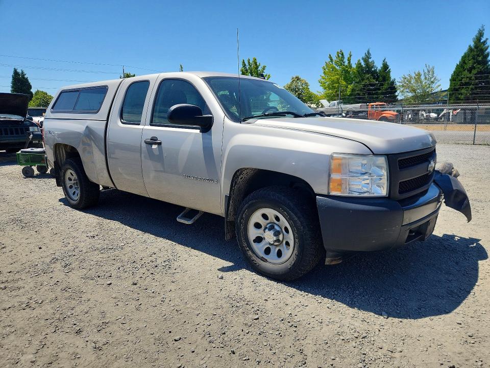 Продажа на аукционе авто 2007 Chevrolet Silverado, vin: 1GCEK19C37Z620253, номер лота: 60029306