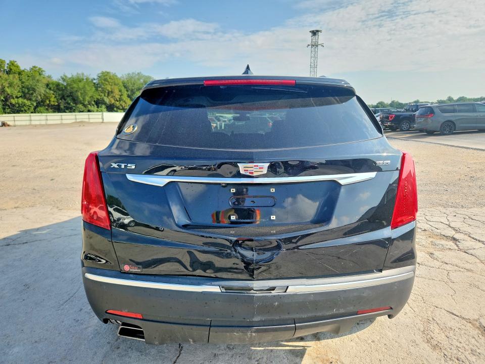 2017 Cadillac Xt5 მანქანა იყიდება აუქციონზე, vin: 1GYKNDRS5HZ124286, აუქციონის ნომერი: 61430586
