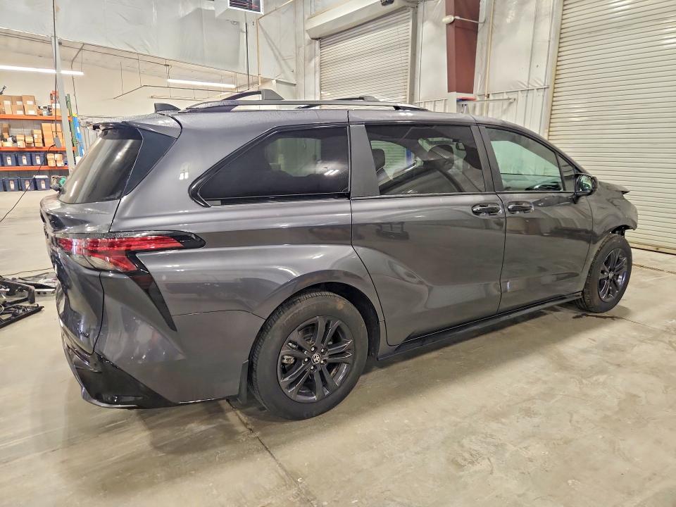 60966526 :رقم المزاد ، 5TDDSKFC6SS187012 vin ، 2025 Toyota Sienna مزاد بيع