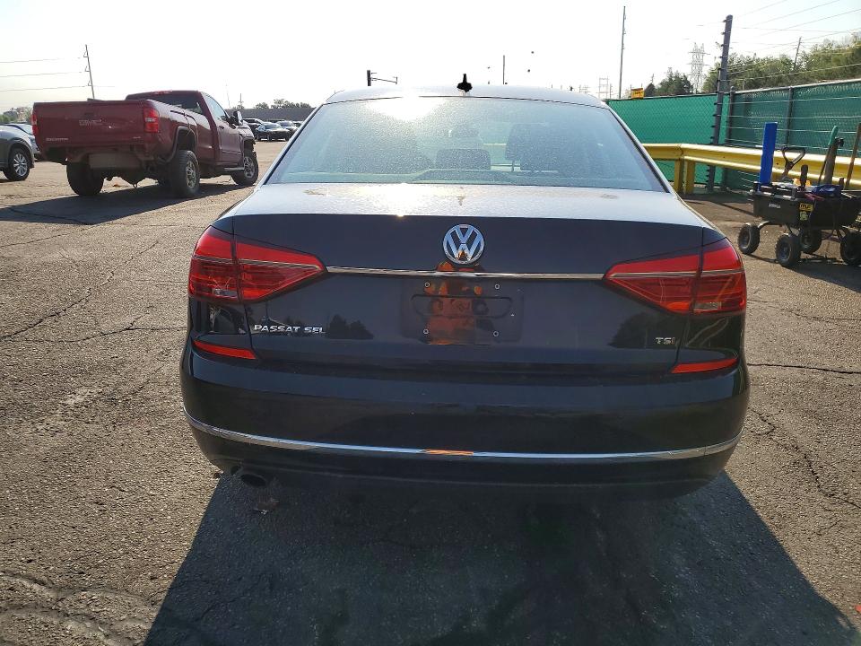 58589146 :رقم المزاد ، 1VWCT7A34GC036592 vin ، 2016 Volkswagen Passat مزاد بيع