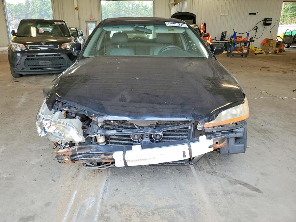60804726 :رقم المزاد ، 1HGCG1652YA097422 vin ، 2000 Honda Accord مزاد بيع