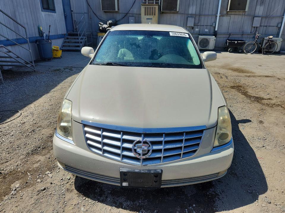 2010 Cadillac Dts მანქანა იყიდება აუქციონზე, vin: 1G6KR5EY9AU125537, აუქციონის ნომერი: 59655026