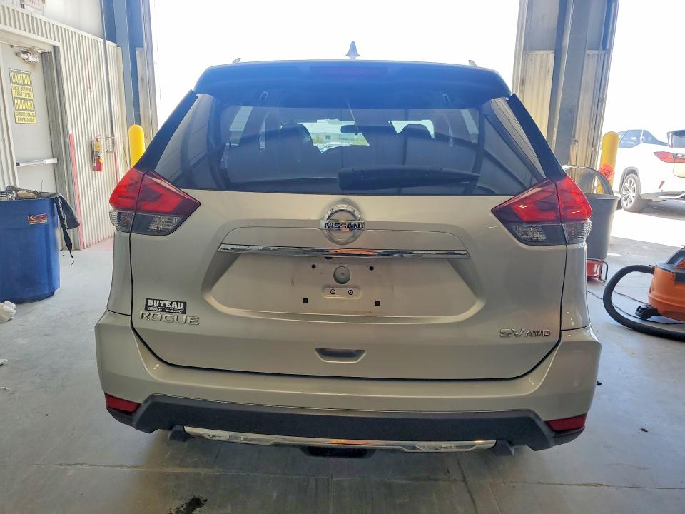 2017 Nissan Rogue მანქანა იყიდება აუქციონზე, vin: JN8AT2MV6HW001650, აუქციონის ნომერი: 59971676