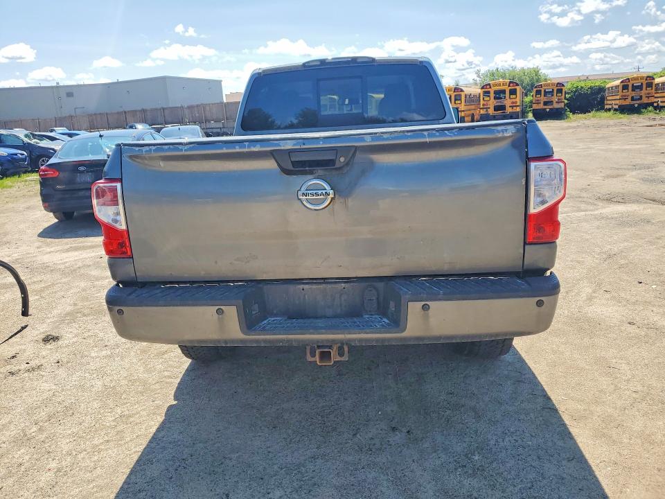 Продаж на аукціоні авто 2017 Nissan Titan, vin: 1N6AA1F48HN506477, номер лоту: 62036136