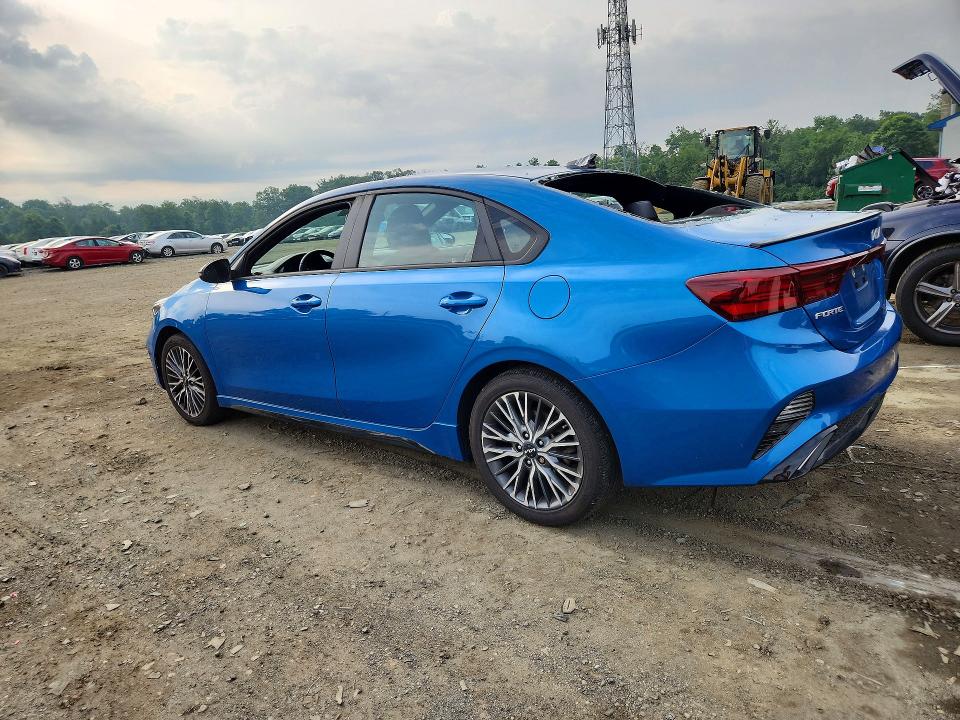 2022 Kia Forte მანქანა იყიდება აუქციონზე, vin: 3KPF54AD2NE473093, აუქციონის ნომერი: 60562646