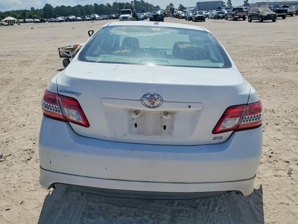2010 Toyota Camry მანქანა იყიდება აუქციონზე, vin: 4T1BF3EKXAU527004, აუქციონის ნომერი: 59982756