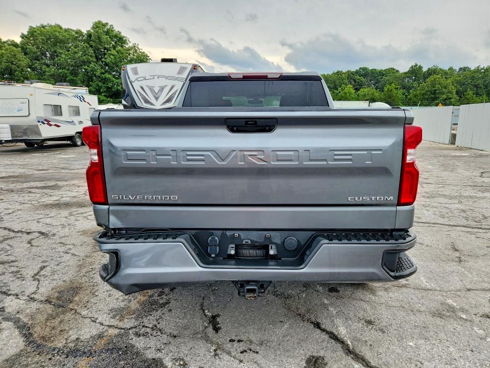 60428526 :رقم المزاد ، 3GCPYBEK3MG242795 vin ، 2021 Chevrolet Silverado مزاد بيع