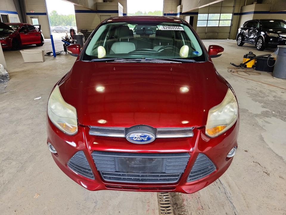 2013 Ford Focus მანქანა იყიდება აუქციონზე, vin: 1FADP3F27DL327111, აუქციონის ნომერი: 62960556