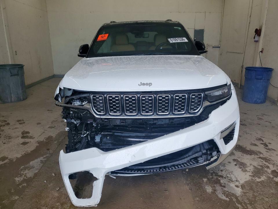 Продаж на аукціоні авто 2024 Jeep Grand Cherokee, vin: 1C4RJHEG7R8582038, номер лоту: 61091536