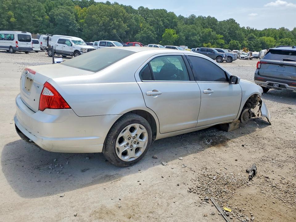 Продажа на аукционе авто 2011 Ford Fusion, vin: 3FAHP0HA8BR185306, номер лота: 62917516