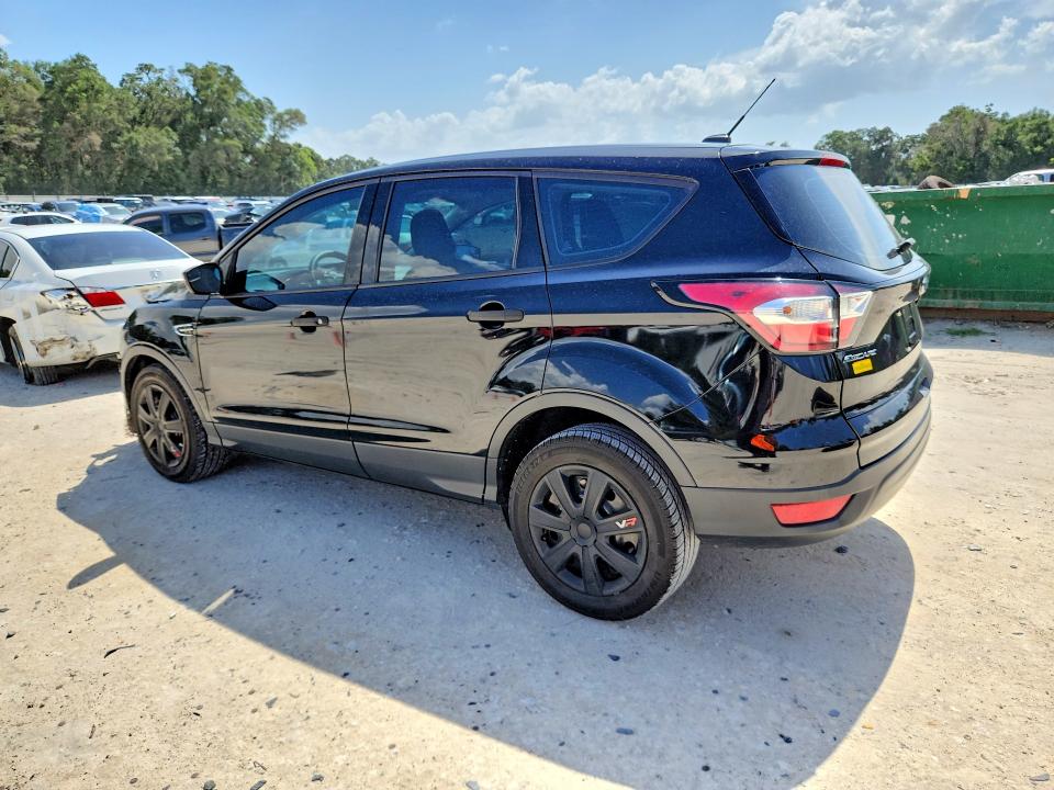 61925216 :رقم المزاد ، 1FMCU0F70JUA07168 vin ، 2018 Ford Escape مزاد بيع