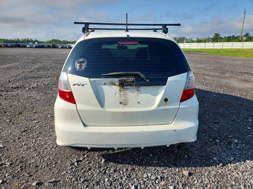 2013 Honda Fit მანქანა იყიდება აუქციონზე, vin: LUCGE8H34D3005182, აუქციონის ნომერი: 60303406
