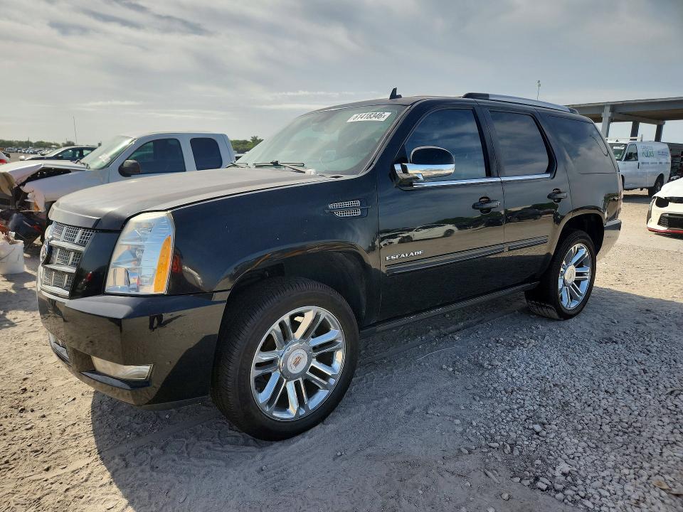 Auction sale of the 2013 Cadillac Escalade, vin: 1GYS3CEF8DR137844, lot number: 61418346