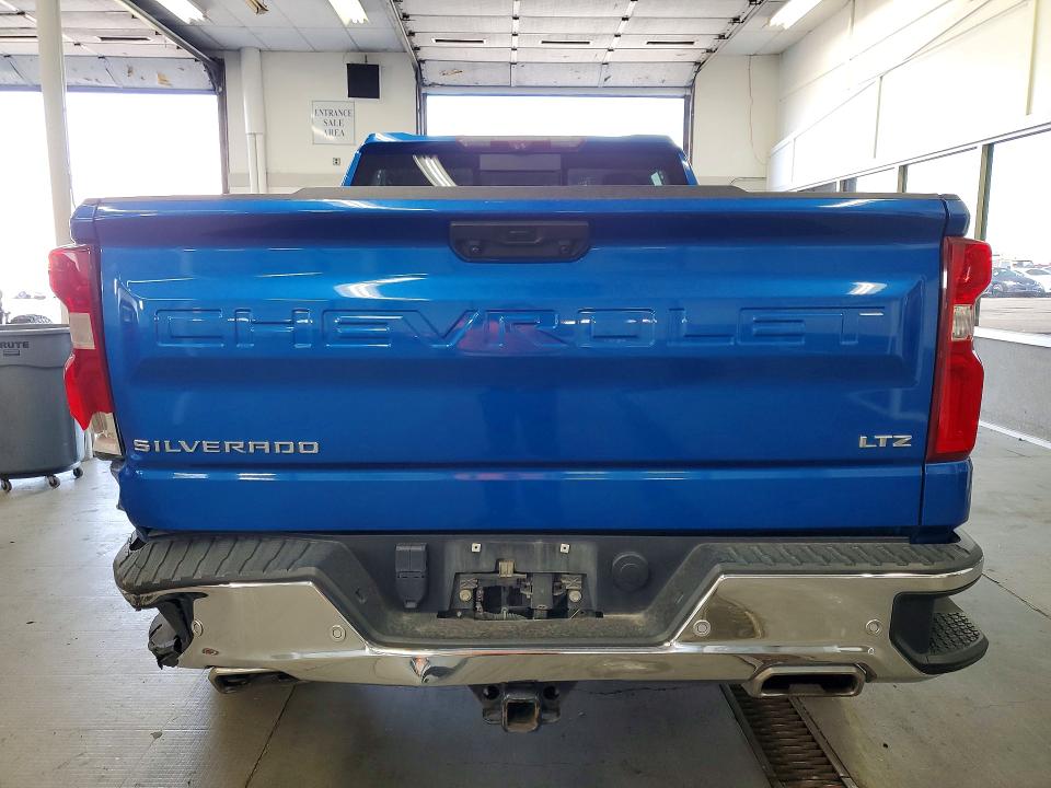 61340916 :رقم المزاد ، 1GCUDGED4NZ544014 vin ، 2022 Chevrolet Silverado مزاد بيع